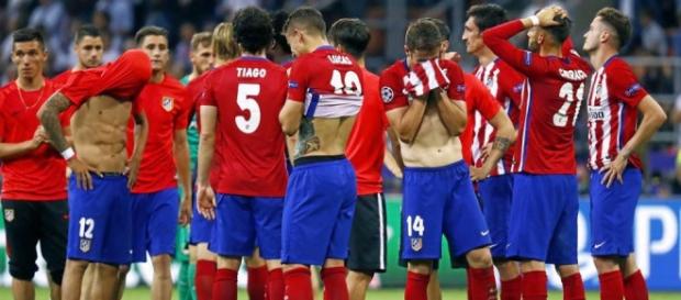 Los jugadores del Atlético de Madrid después de perder la final Los jugadores del Atlético de Madrid después de perder la final