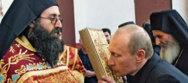 Vladimir Putin la muntele Athos Vladimir Putin la muntele Athos