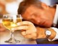 Atentos: tomar en exceso alcohol produce Hepatitis