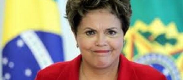 Dilma diz que não há verdade nas declarações de Delcídio Dilma diz que não há verdade nas declarações de Delcídio