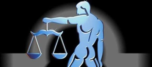 Horóscopo LIBRA Mayo 2016: Un mes lleno de iniciativas Horóscopo LIBRA Mayo 2016: Un mes lleno de iniciativas