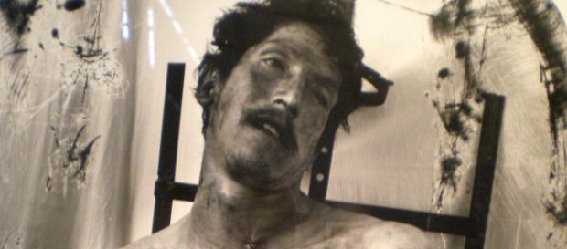 Joel Peter Witkin "El hombre de vidrio", 1994 Joel Peter Witkin "El hombre de vidrio", 1994