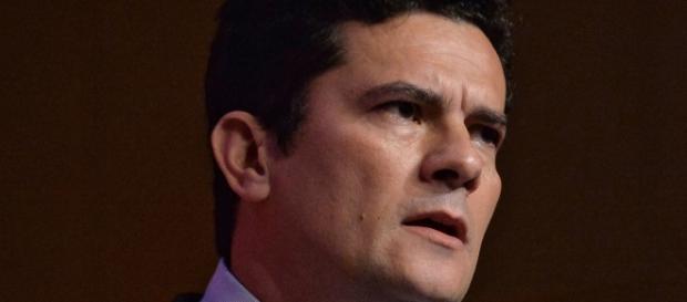 Juiz Sérgio Moro determinou a transferência de presos da Lava-Jato para presídio estadual do Paraná. Juiz Sérgio Moro determinou a transferência de presos da Lava-Jato para presídio estadual do Paraná.