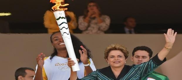 La llama olímpica llegó a Brasil La llama olímpica llegó a Brasil