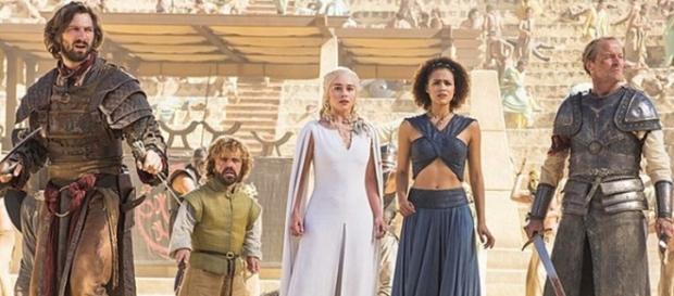 La sexta temporada de la exitosa serie "Juego de Tronos" regresa a las pantallas La sexta temporada de la exitosa serie "Juego de Tronos" regresa a las pantallas