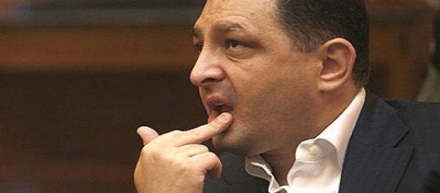 Marian Vanghelie, primarul ”care este” Marian Vanghelie, primarul ”care este”