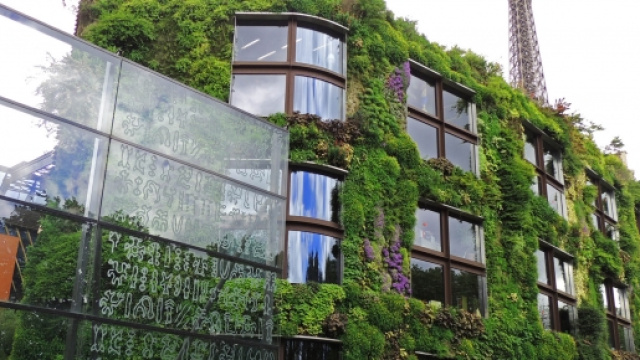 Un'opera di Patrick Balnck proveniente dal Mus&eacute;e Quai Branly di Paigi