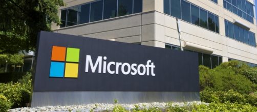 Microsoft: il colosso della tecnologia dichiara guerra alla banalità