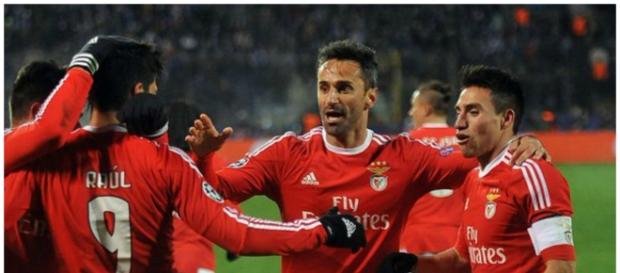 Benfica prepara reforços para a zona atacante Benfica prepara reforços para a zona atacante
