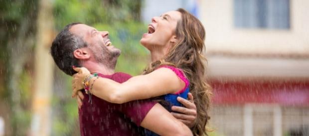 Tancinha (Mariana Ximenez) e Apolo (Malvino Salvador): um casal com muito amor (Foto: Fabiano Battaglin/Gshow) Tancinha (Mariana Ximenez) e Apolo (Malvino Salvador): um casal com muito amor (Foto: Fabiano Battaglin/Gshow)
