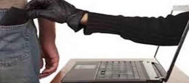 Truffa. l'ultima è quella di una finta email inviata dalla procura della Repubblica Truffa. l'ultima è quella di una finta email inviata dalla procura della Repubblica