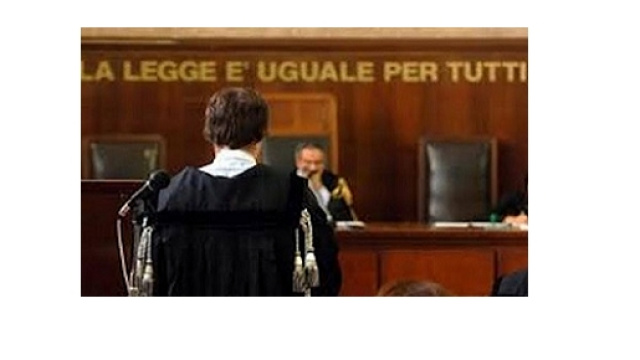 Il Tar del Lazio non ammette i diplomati magistrali con indirizzo linguistico e i laureati alle prove suppletive.