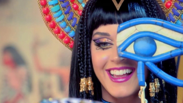 Katy Perry, hackerato il suo profilo twitter