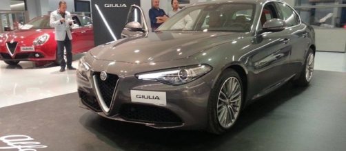 Alfa Romeo Giulia 2.2 jtdm 180 cv alla Concessionaria Alfa Romeo Fratelli Girelli di Sona in provincia di Verona, foto Augusto Pietropoli.