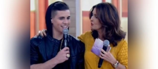 Fátima Bernardes confunde Biel com Bial Fátima Bernardes confunde Biel com Bial