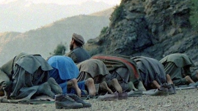 Raazze yazide rapite e vendute come schiave su facebook a 8000 dollari