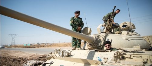 I peshmerga curdi sostenuti dalla coalizione internazionale hanno respinto l'ISIS