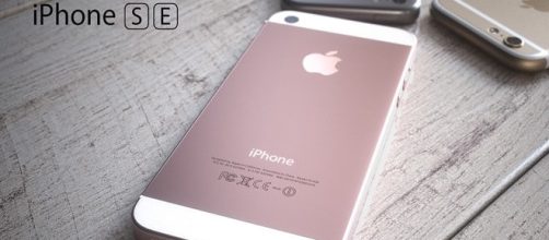 iPhone SE 16-64 GB: cellulare in promozione