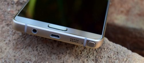 Samsung Galaxy Note 6: rumor parlano di autofocus laser, USB-Type C, chip Snapdragon.