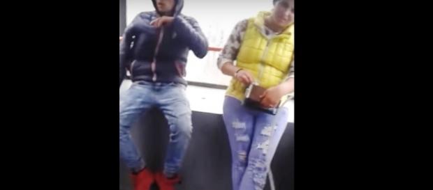 Cei doi țigani care și-au luat-o în tramvaiul 41 Cei doi țigani care și-au luat-o în tramvaiul 41