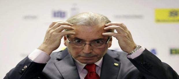 Eduardo Cunha perde mandato como deputado Eduardo Cunha perde mandato como deputado