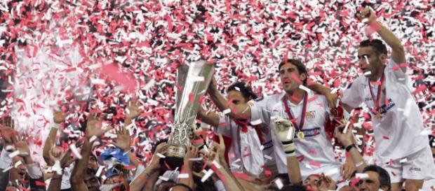 El Sevilla celebrando un título europeo El Sevilla celebrando un título europeo