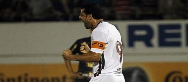 Fred encerrou um jejum de 10 jogos sem marcar gol. Fred encerrou um jejum de 10 jogos sem marcar gol.