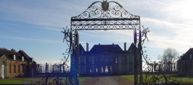 Gloire du passé... Déclin inexorable du présent ? Gloire du passé... Déclin inexorable du présent ?
