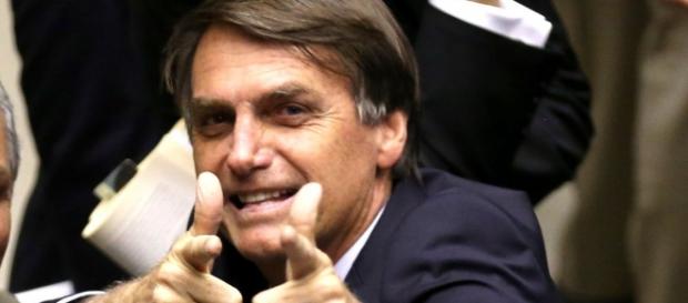 Jair Bolsonaro tem incomodado políticos de esquerda Jair Bolsonaro tem incomodado políticos de esquerda