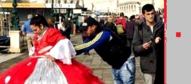 Mafia costumelor de epocă îmbogăteste românii în Venezia Mafia costumelor de epocă îmbogăteste românii în Venezia