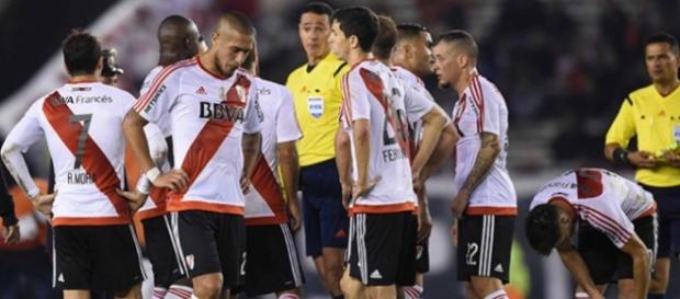 River Plate, campeón defensor, ha quedado eliminado de la Copa Libertadores de América River Plate, campeón defensor, ha quedado eliminado de la Copa Libertadores de América