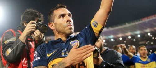 Carlos Tevez sempre più leader del Boca Juniors che ora marcia spedito
