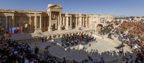 El espectáculo llevó esperanza a Palmira, tras la derrota de ISIS