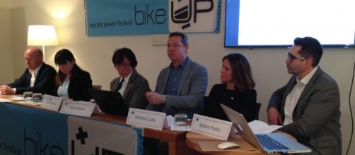 Il tavolo degli esperti e degli organizzatori di BikeUP 2016 durante la conferenza stampa di presentazione