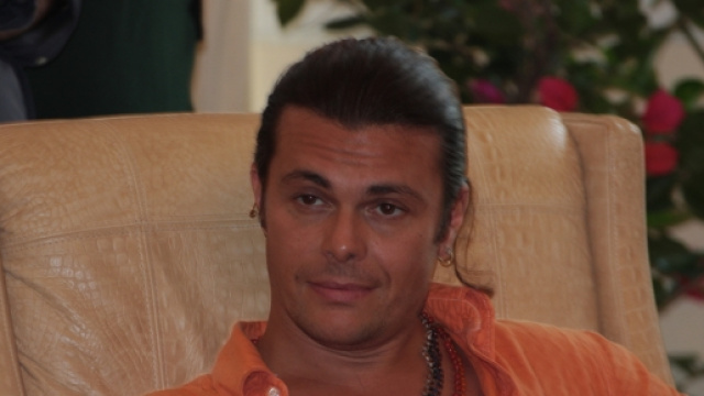 Gianluca Grignani ricoverato per abuso di alcol