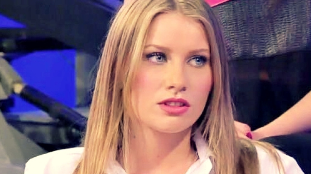 Uomini e Donne: Claudia, corteggiatrice di Andrea