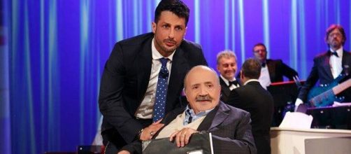 Fabrizio Corona al Maurizio Costanzo Show: lite con Alessandro Cecchi Paone