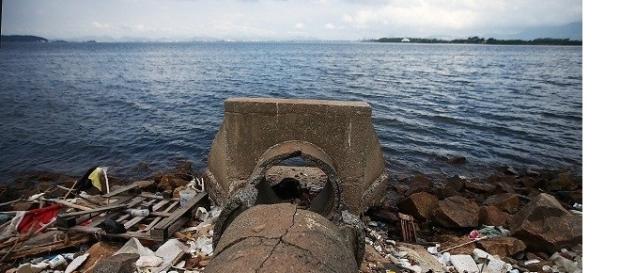 Jornal americano chama as águas do Rio de esgoto e pede provas em outro país Jornal americano chama as águas do Rio de esgoto e pede provas em outro país