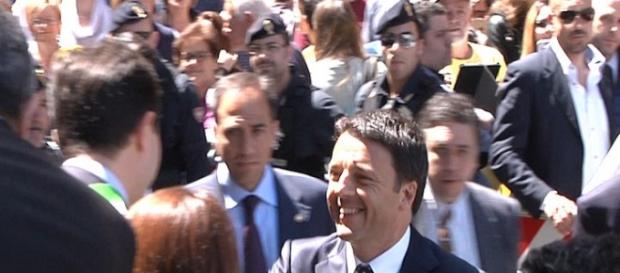 Renzi è tornato a dire la sua sull'immigrazione in un discorso a Firenze Renzi è tornato a dire la sua sull'immigrazione in un discorso a Firenze