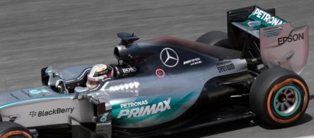Lewis Hamilton necesita ganar el GP de España Lewis Hamilton necesita ganar el GP de España