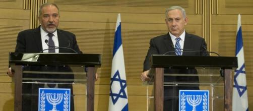 El primer ministro de Israel y el nuevo ministro de defensa.