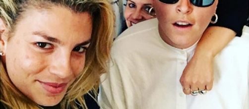 La cantante Emma Marrone senza trucco