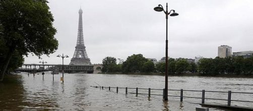 París sufre la mayor crecida del río Sena en más de tres décadas