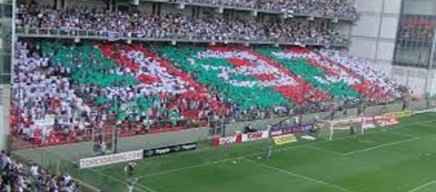Atlético-MG e Fluminense no Brasileirão de 2012. Rivais voltam ao Independência nesta quarta (Fonte: Globoesporte) Atlético-MG e Fluminense no Brasileirão de 2012. Rivais voltam ao Independência nesta quarta (Fonte: Globoesporte)