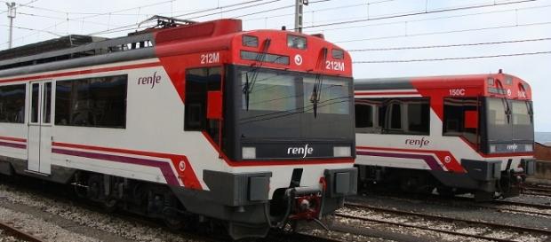 Muere joven atropellada por un tren en Murcia Muere joven atropellada por un tren en Murcia