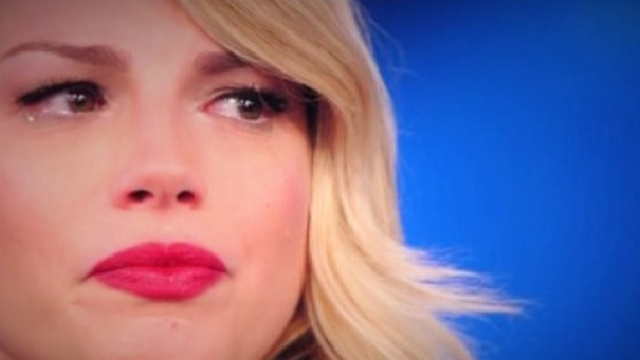 Emma Marrone risponde alle critiche ricevute su Instagram