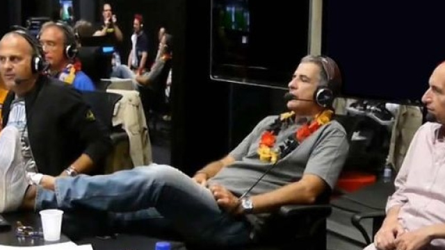 La Gialappa's Band commenta gli Europei 2016.