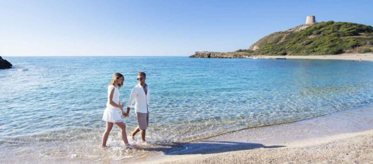Sardegna è Chia La Spiaggia Più Bella Ditalia Parola Di