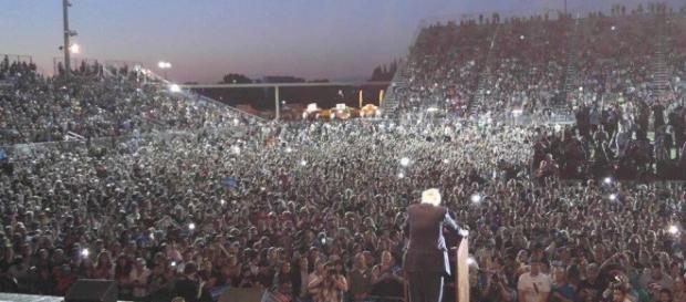 Comício de Bernie Sanders em Sacramento, na Califórnia Comício de Bernie Sanders em Sacramento, na Califórnia