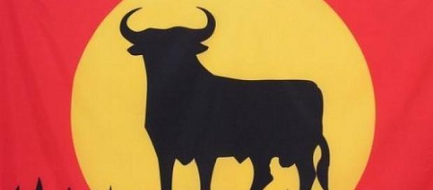 El toro es un festejo típico español, ¿justo? El toro es un festejo típico español, ¿justo?